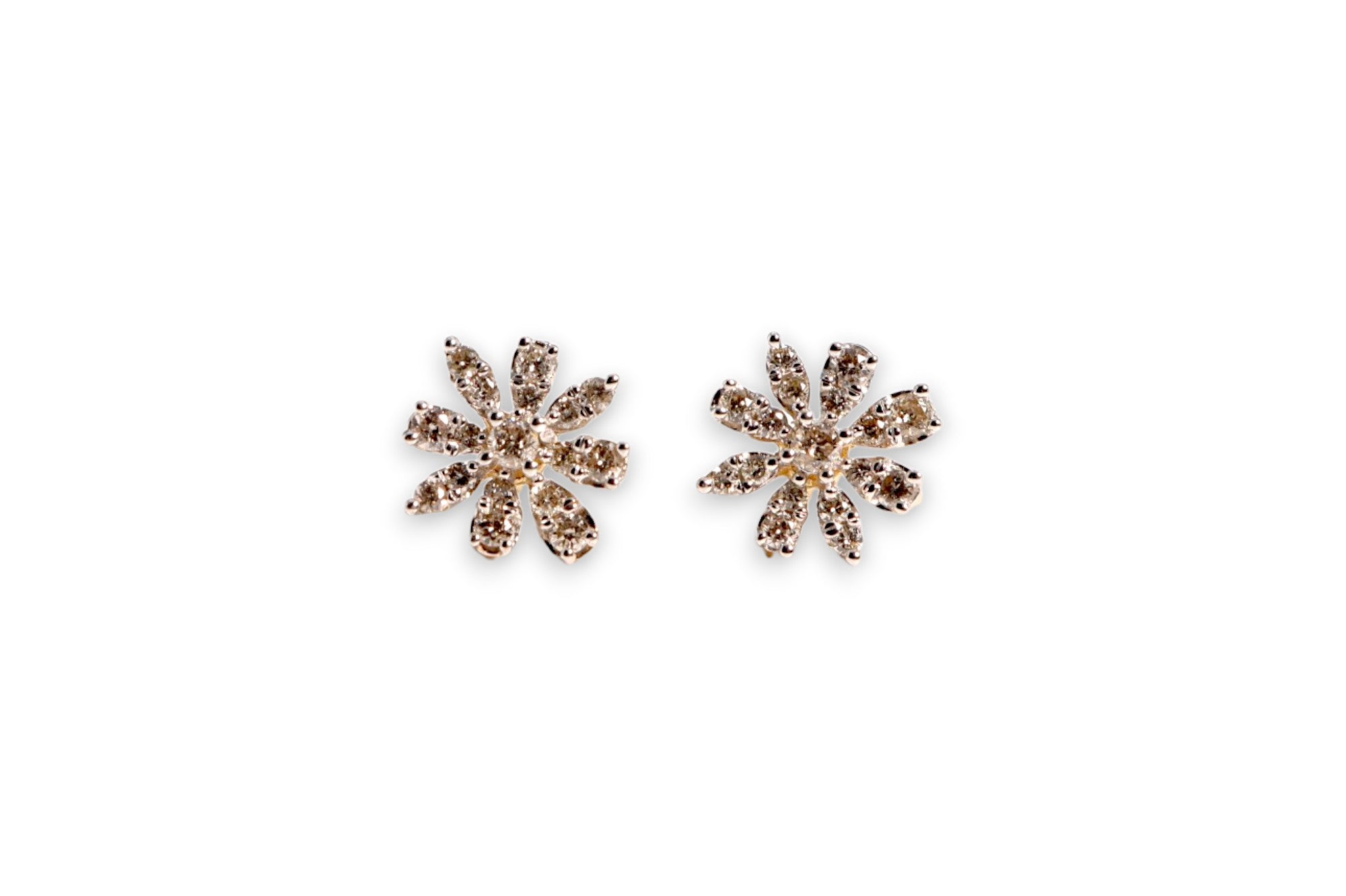 DIAMOND FLOWER STUD EARRINGS image 0