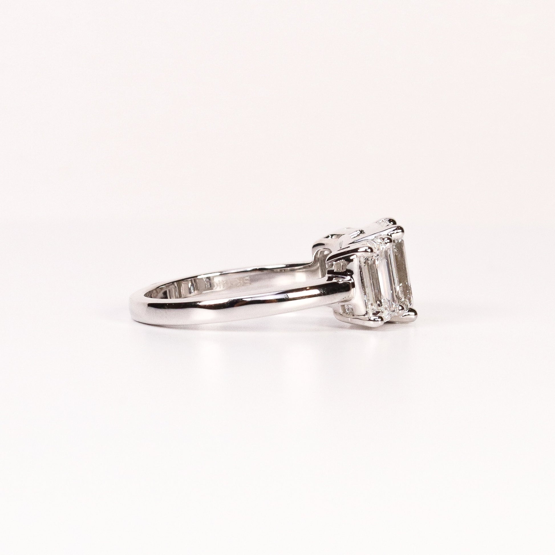 LAB-GROWN DIAMOND EMERALD-CUT TRINITY THREE-STONE ENGAGEMENT RING image 2