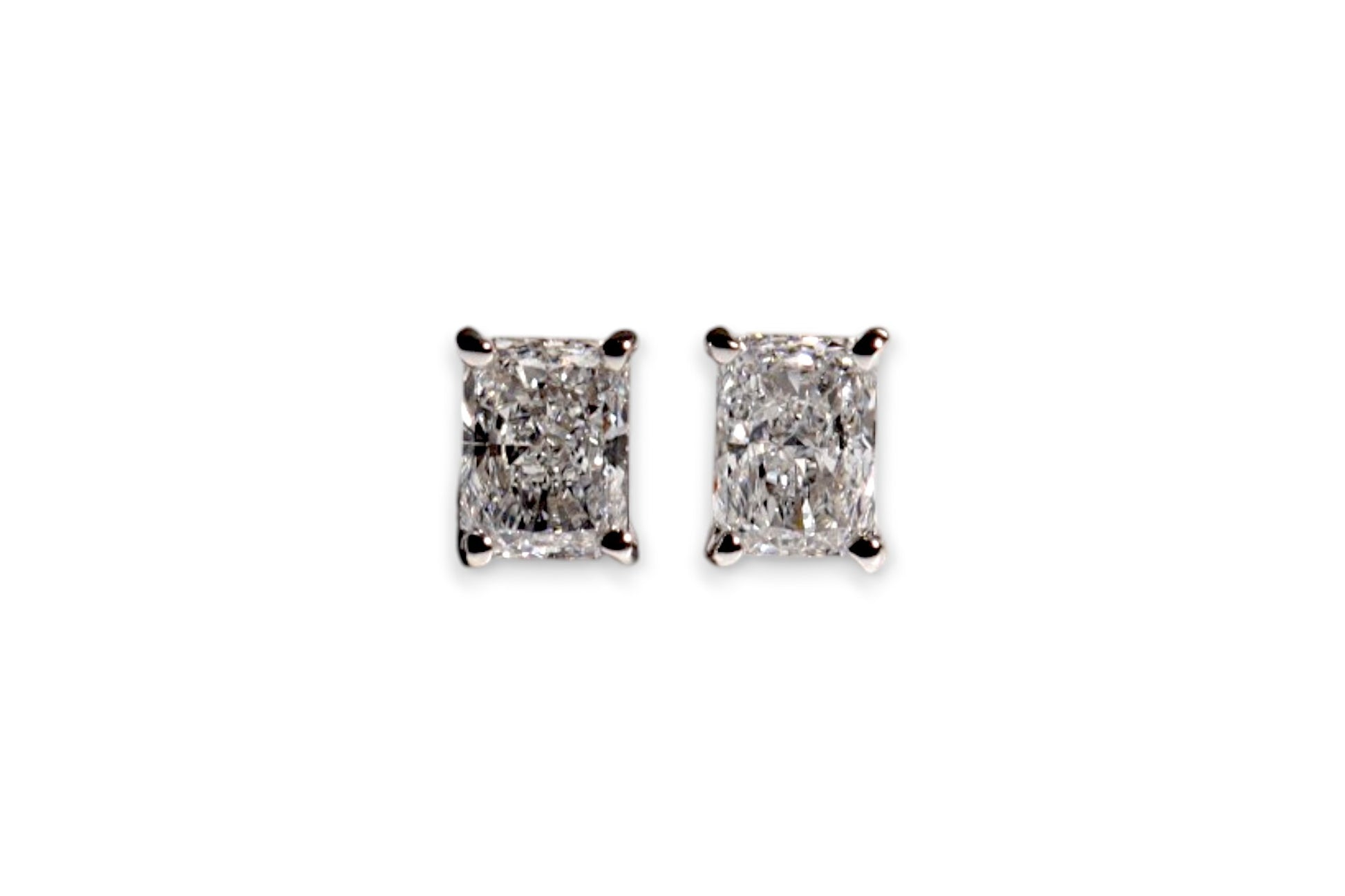 LUXURY LAB-GROWN RADIANT SQUARE CUT DIAMOND STUD EARRINGS image 0