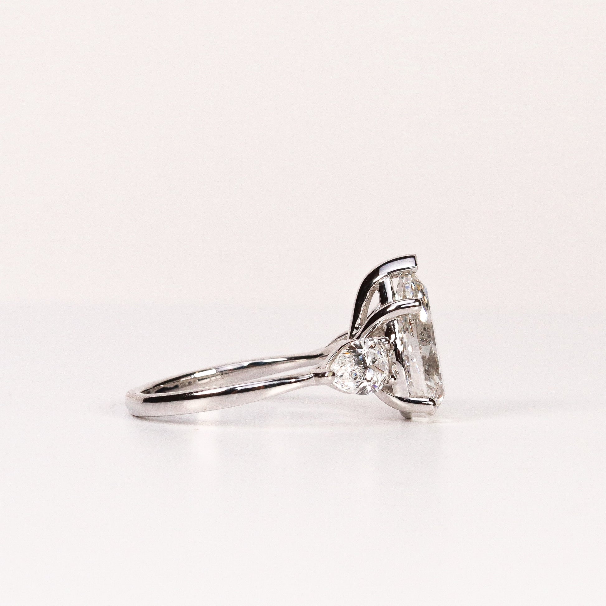LAB-GROWN DIAMOND PEAR TRINITY THREE-STONE ENGAGEMENT RING image 2