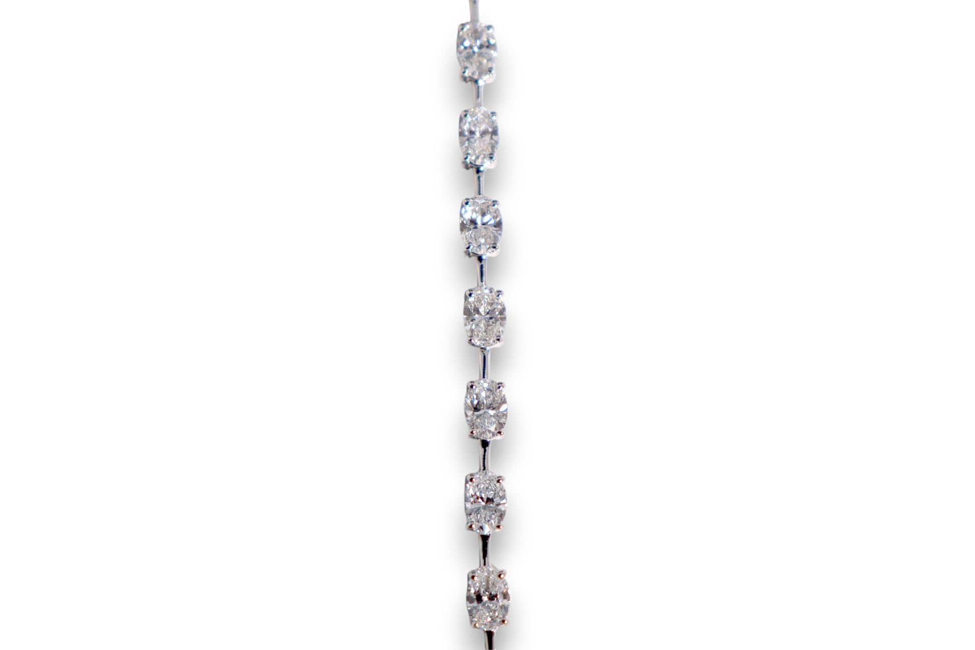 LUXURY LAB-GROWN OVAL DIAMOND TENNIS BRACELET image 1
