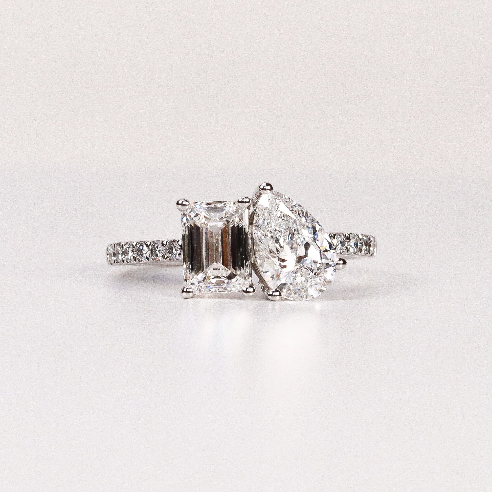 LAB-GROWN DIAMOND EMERALD & PEAR-CUT TOI ET MOI ENGAGEMENT RING image 0