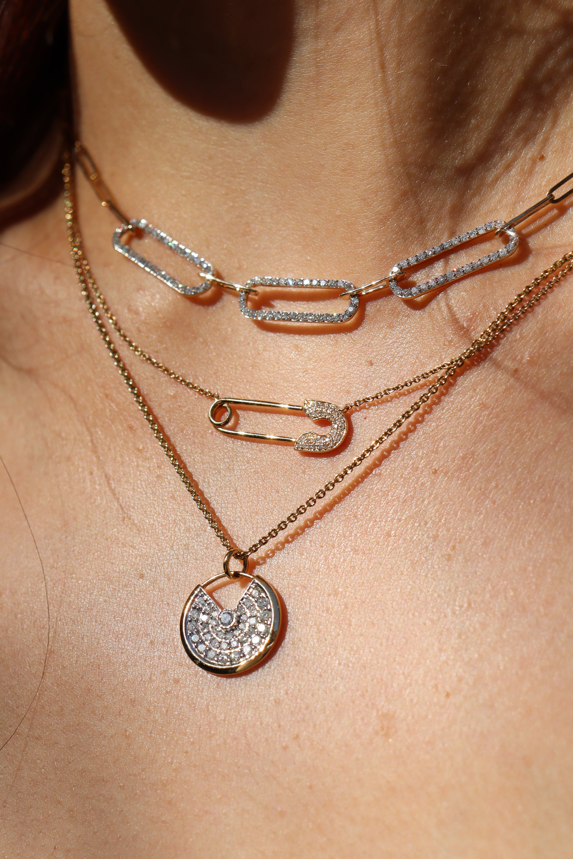 DIAMOND PAVÉ PAPERCLIP LINK STATEMENT NECKLACE image 2