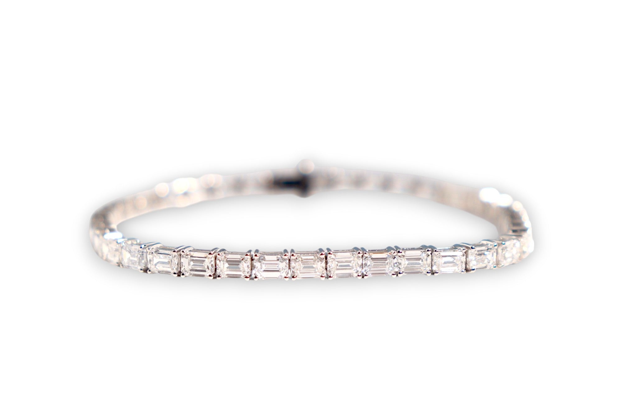 LUXURY LAB-GROWN EMERALD CUT DIAMOND TENNIS BRACELET image 0