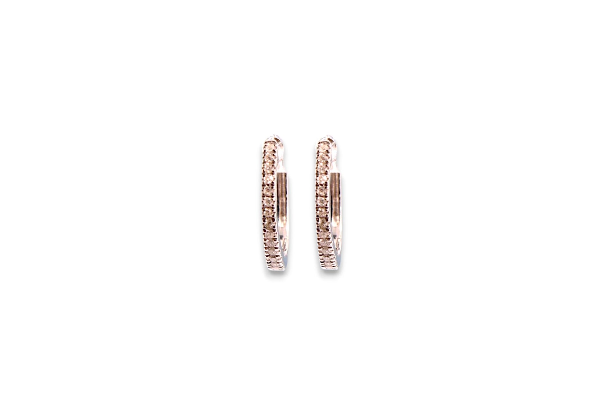 DIAMOND PAVÉ OVAL HOOP EARRINGS image 0