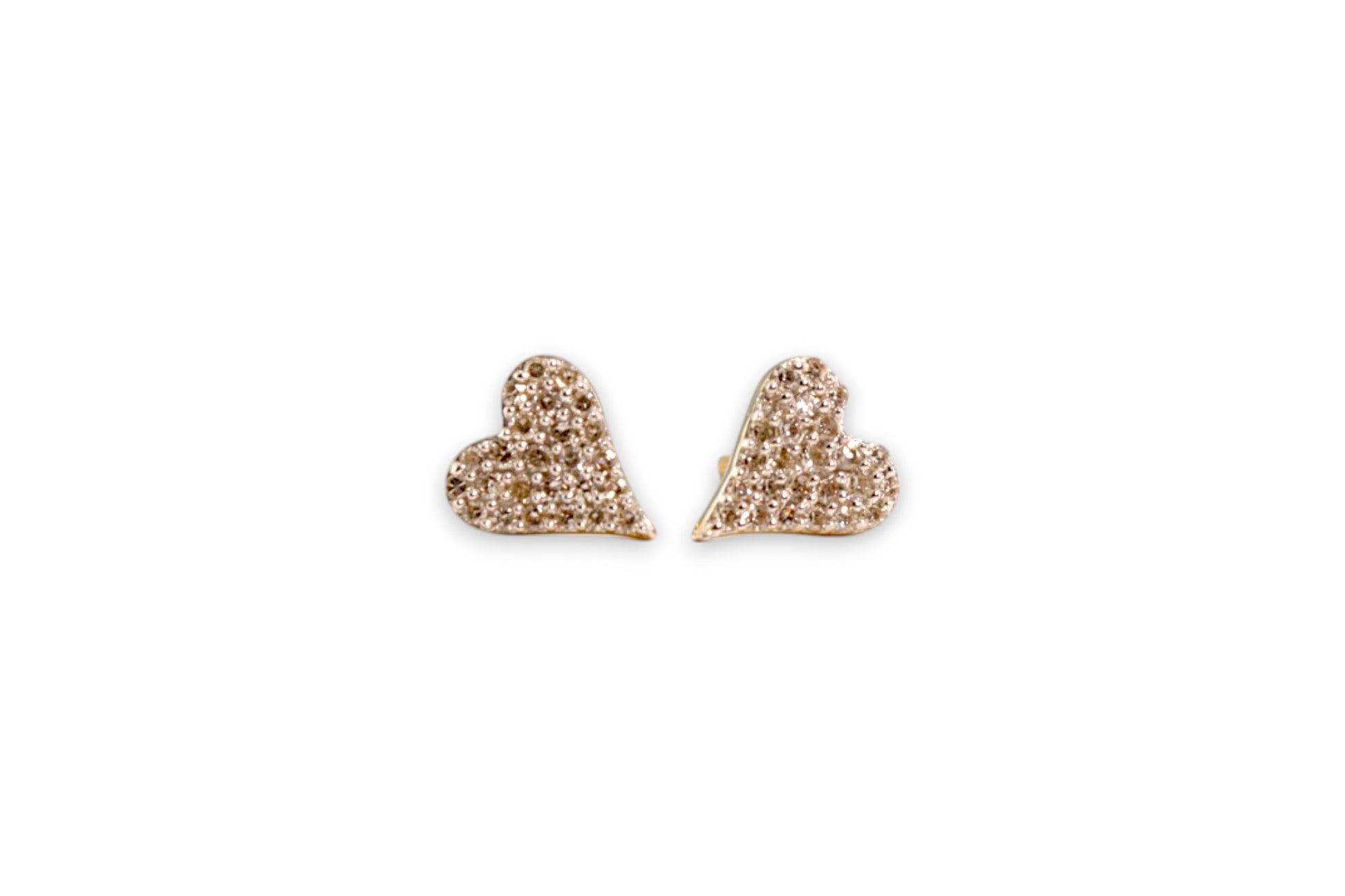 DIAMOND HEART PAVÉ STUD EARRINGS image 0