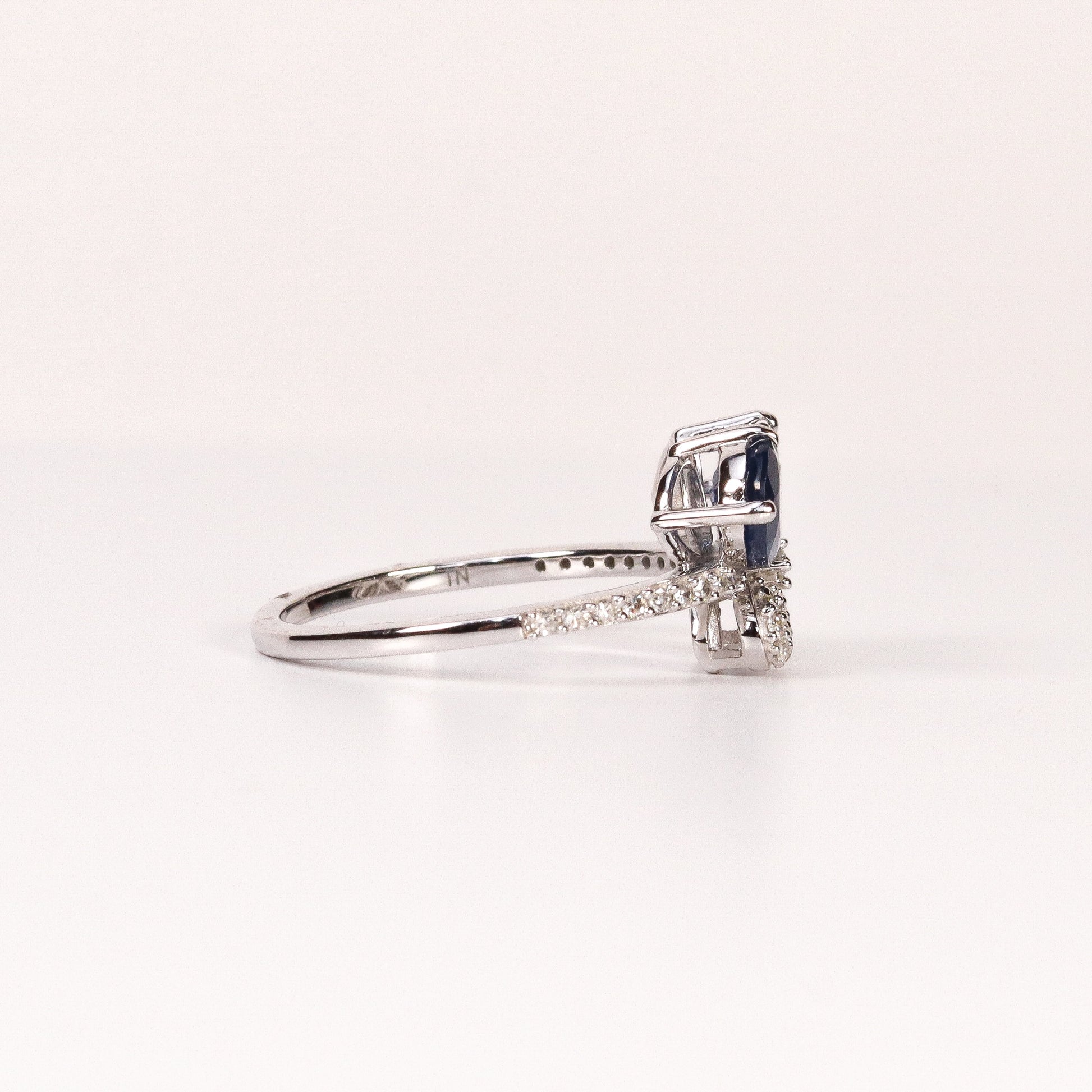 BLUE SAPPHIRE & DIAMOND BUTTERFLY RING image 2