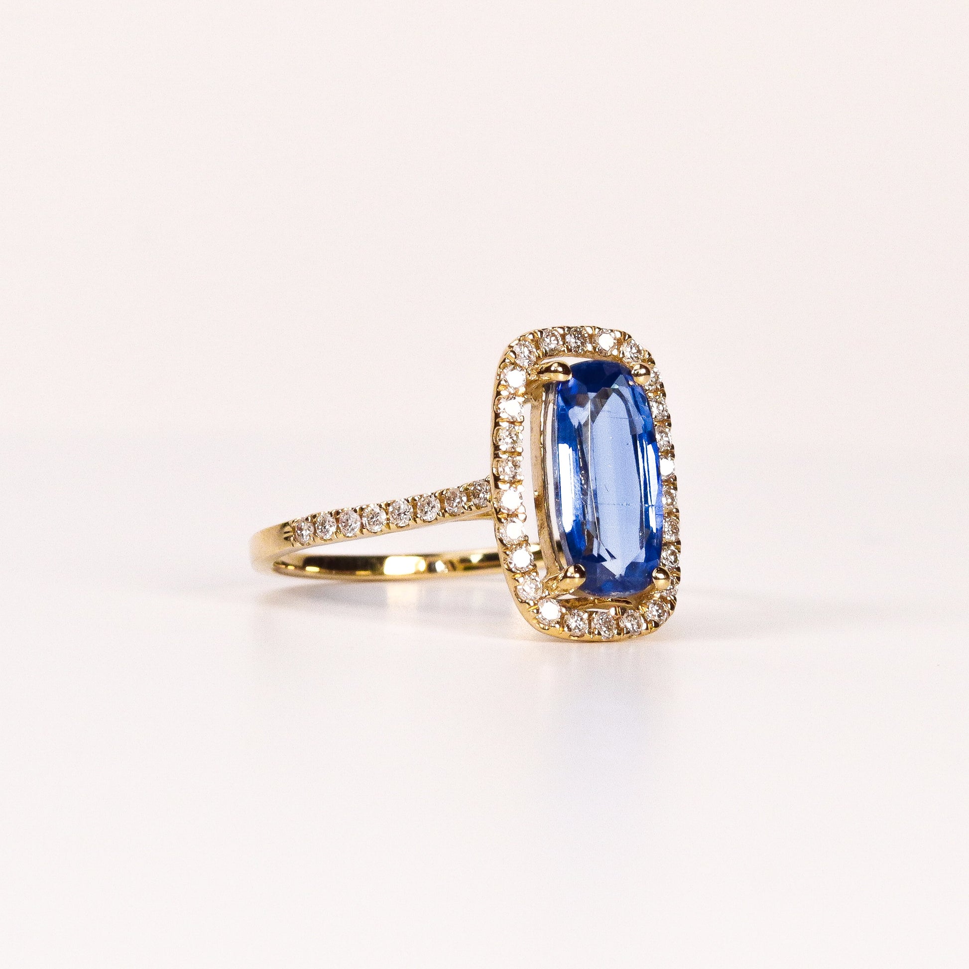 BLUE SAPPHIRE & DIAMOND ELONGATED CUSHION HALO RING image 1