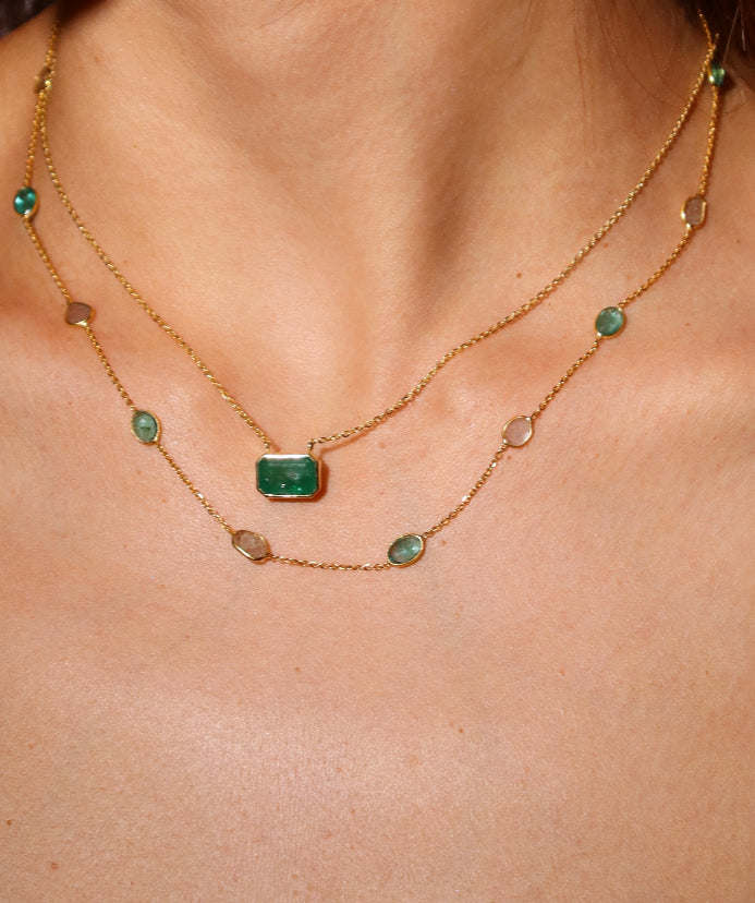 NATURAL EMERALD-CUT EMERALD BEZEL SOLITAIRE NECKLACE image 4