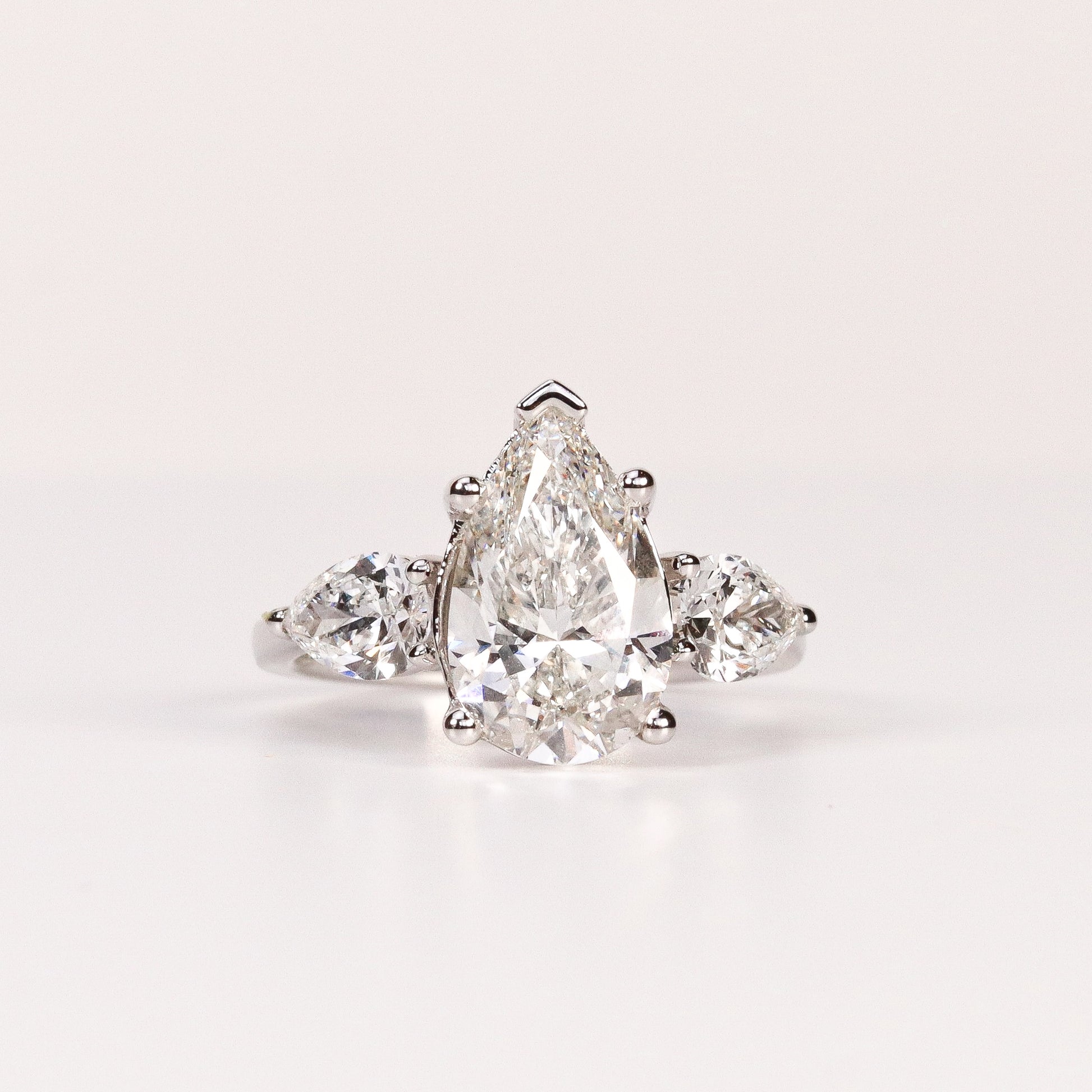 LAB-GROWN DIAMOND PEAR TRINITY THREE-STONE ENGAGEMENT RING image 0