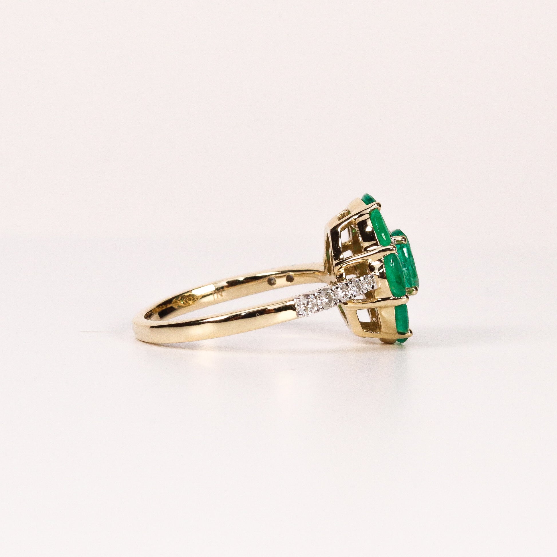 EMERALD & PAVÉ DIAMOND OVAL CLUSTER RING image 2