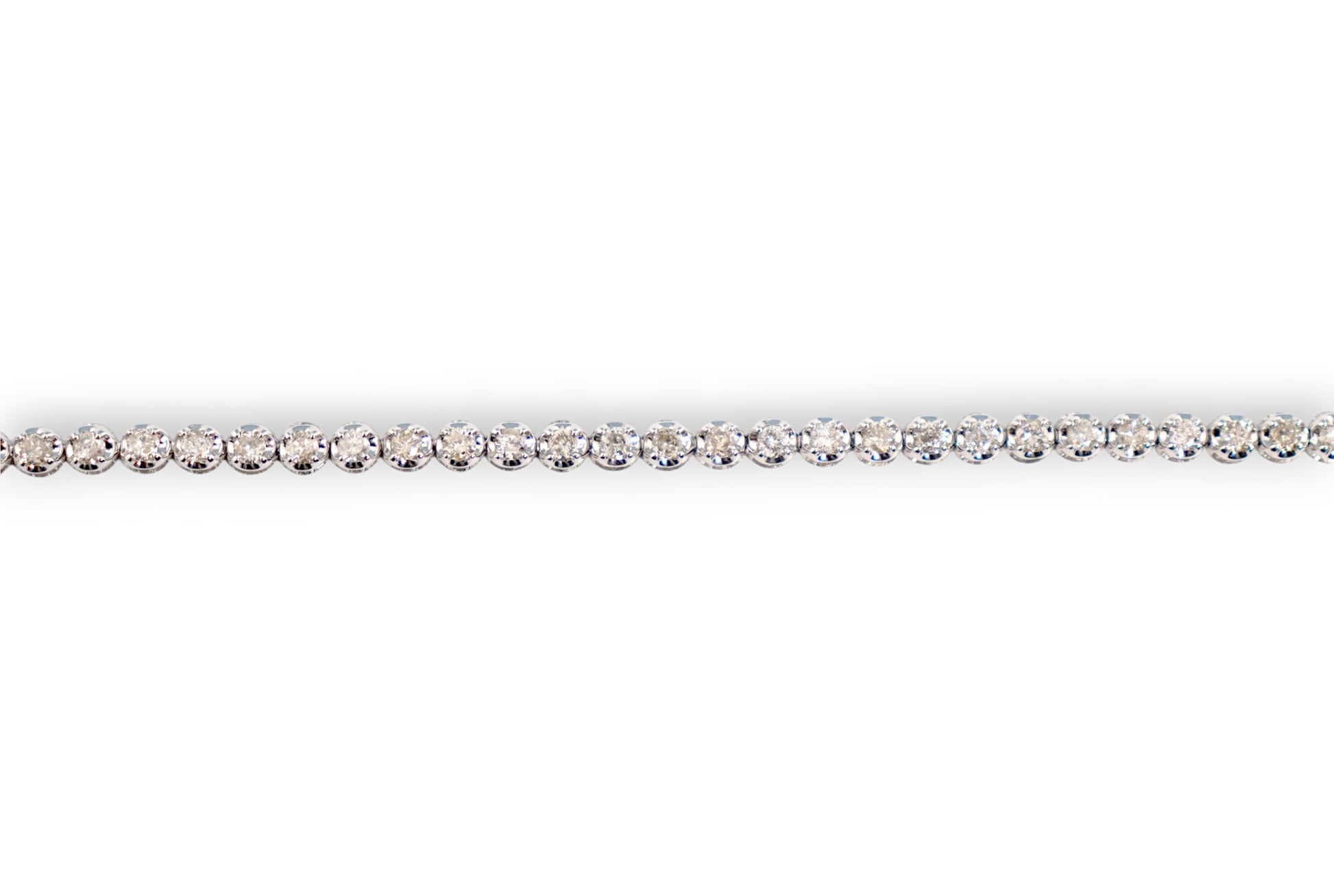 ROUND BRILLIANT DIAMOND TENNIS BRACELET image 2