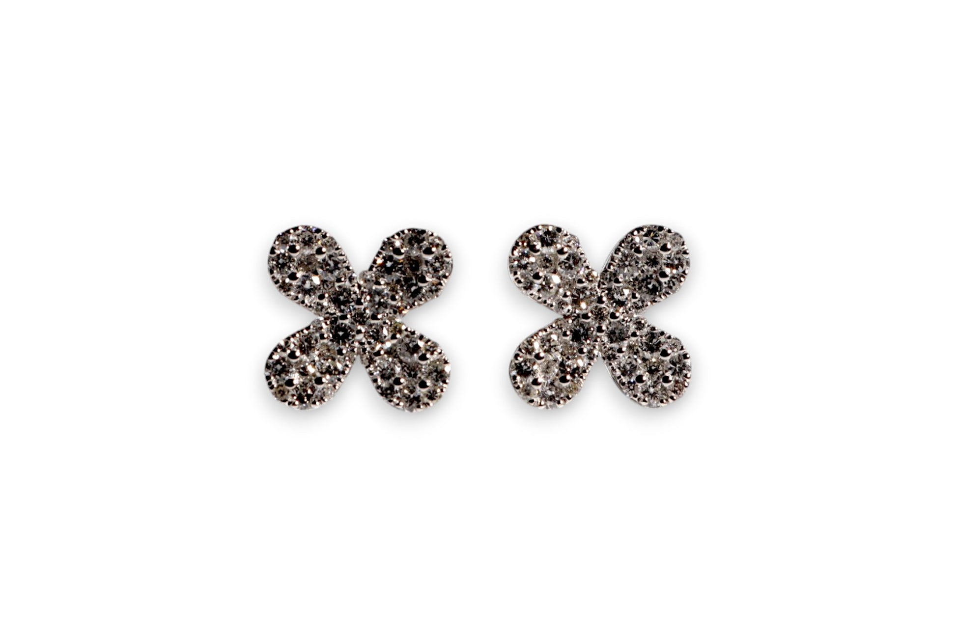 PAVÉ FOUR-PETAL FLOWER DIAMOND STUD EARRINGS image 0